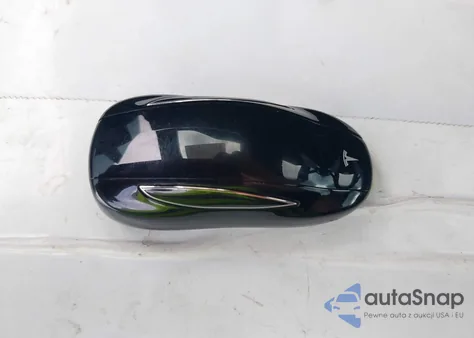 2022 Tesla Model X Dual Motor All-Wheel Drive z USA, uszkodzony, nr VIN 7SAXCBE58NF328641